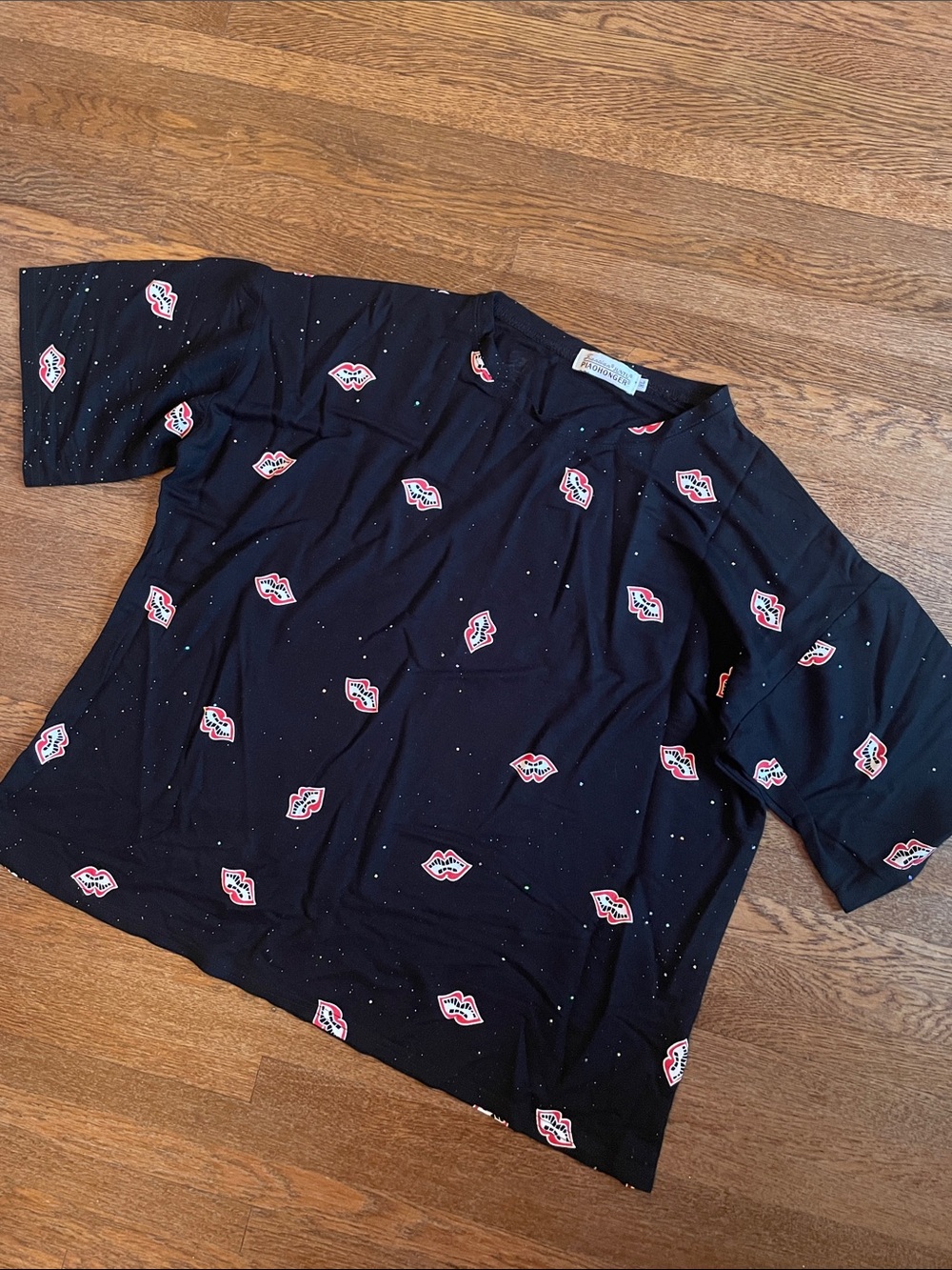 Black Teeth Lip Print Short Sleeve Tee